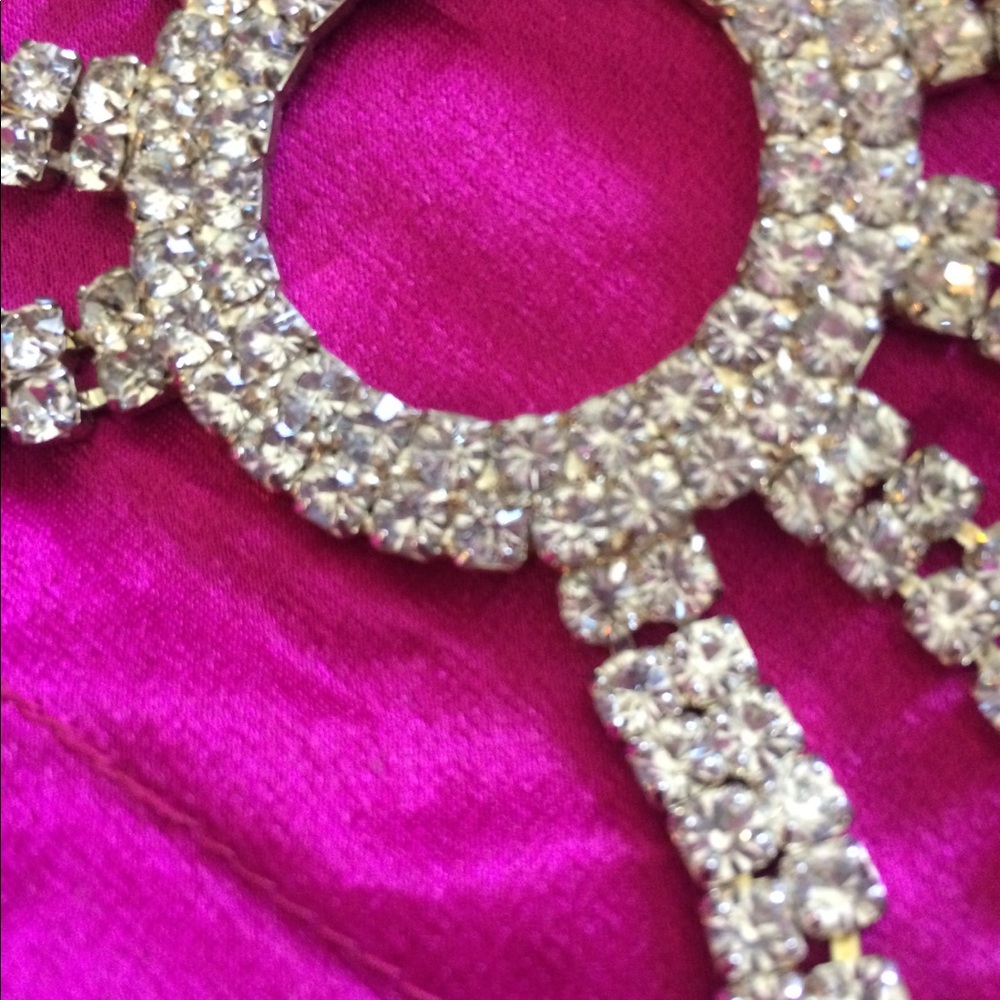 Beautiful Open Back/Spider Net Crystal Accent Gow… - image 7